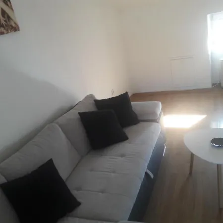 Ladovina Apartament *